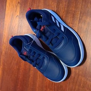 NWOT Adidas low top sneakers Tensaur navy blue